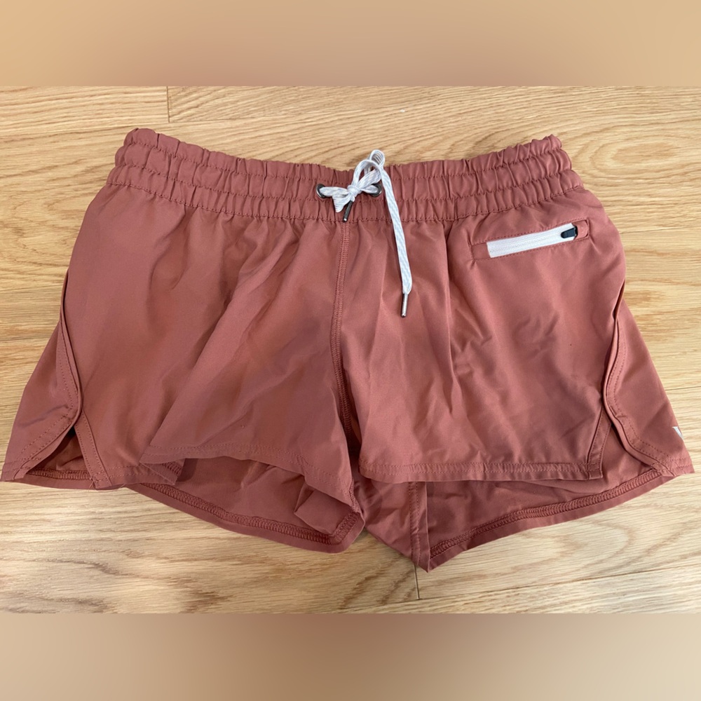 Vuori clementine shorts small